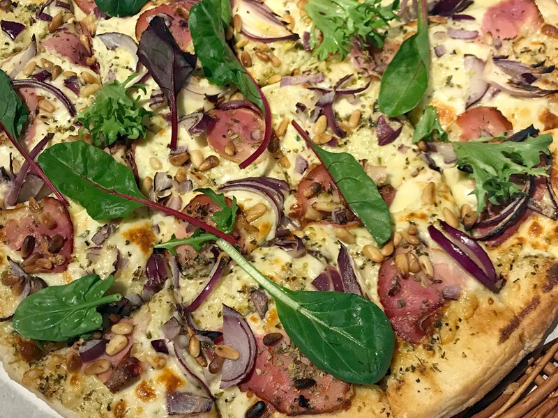 Pizza på Lampeland Hotell