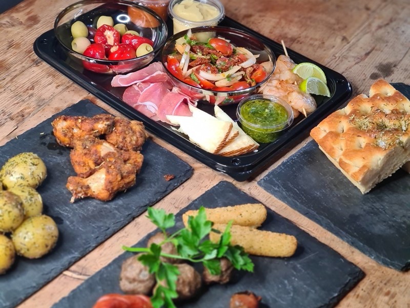 Tapas med varme og kalde retter